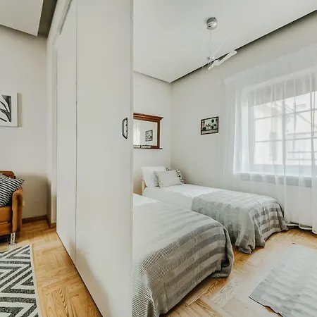 Vokieciu Street Apartment *